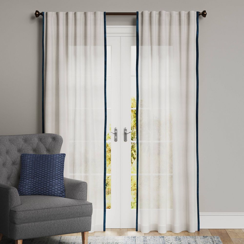 Classic Window Curtain  (1 Panel)